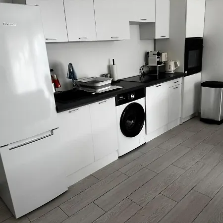 3-room With Sea View In Apartamento